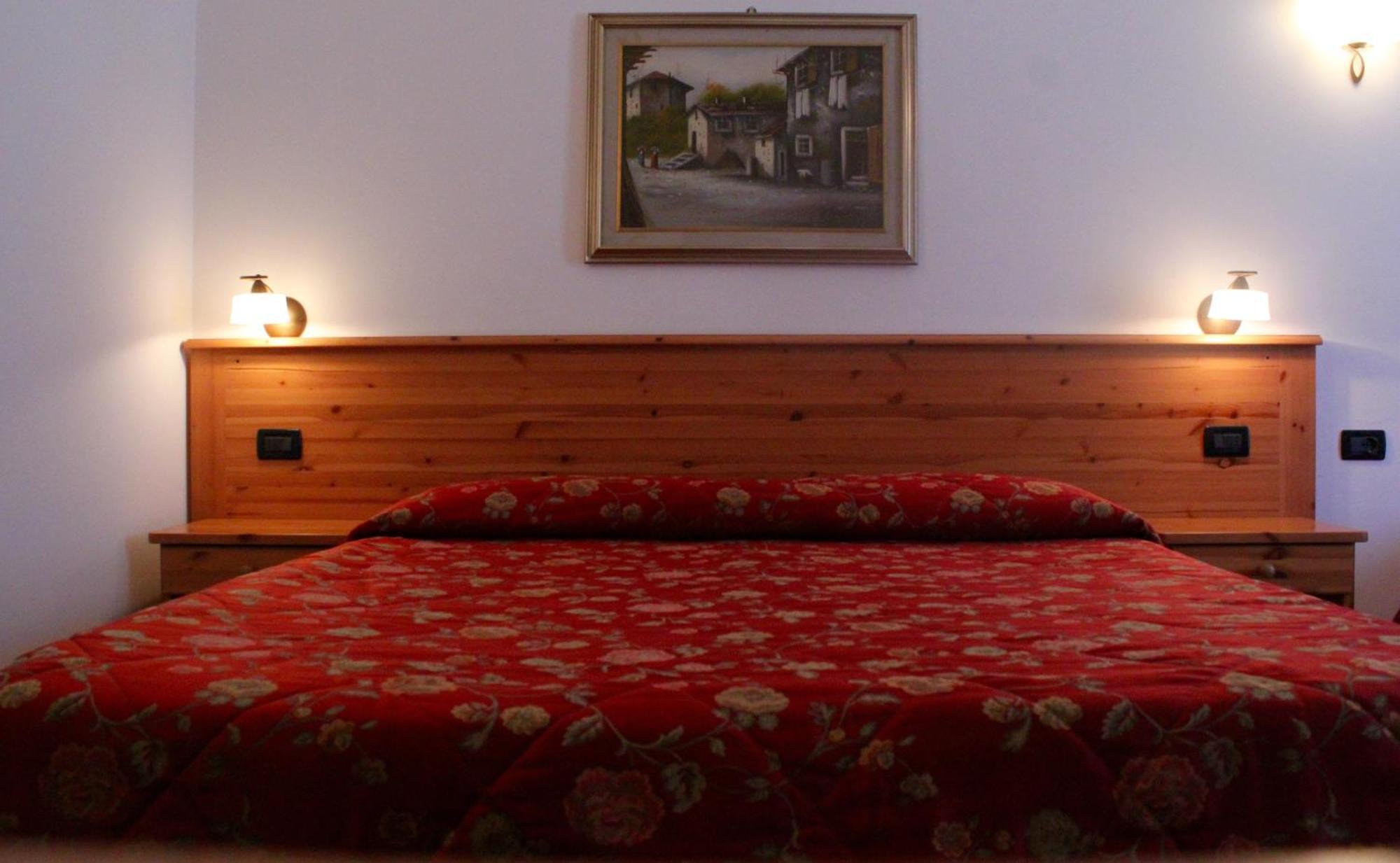 Garni Lago Alpino Molveno Kamer foto